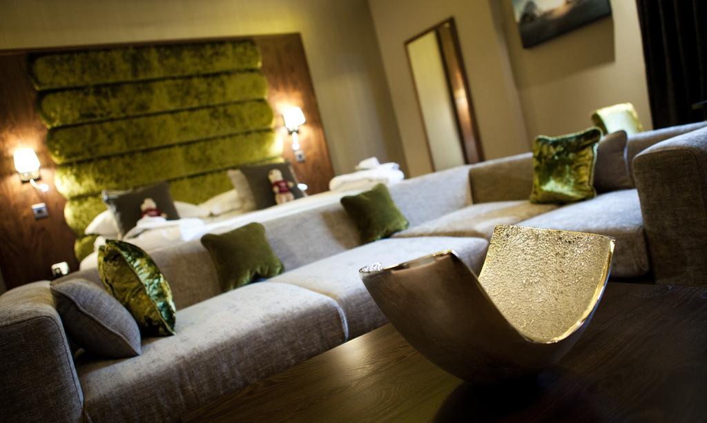 The Mere Golf Resort & Spa Экстерьер фото